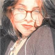 profesora de inglés con experiencia en mi familia nativa de USA. Enseño a pequeños o a niños de hasta 15 años, con mucho amor y dedicación para que aprendan este hermoso idioma